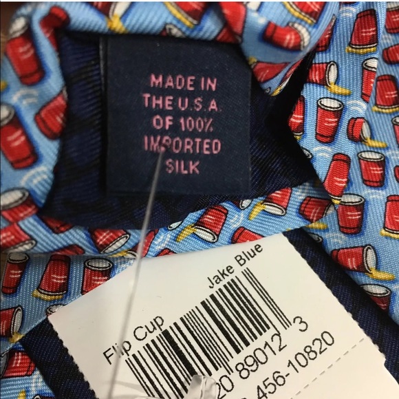 <SOLD>VINEYARD VINES MENS SOLO FLIP CUP SILK TIE NEW - Picture 4 of 4